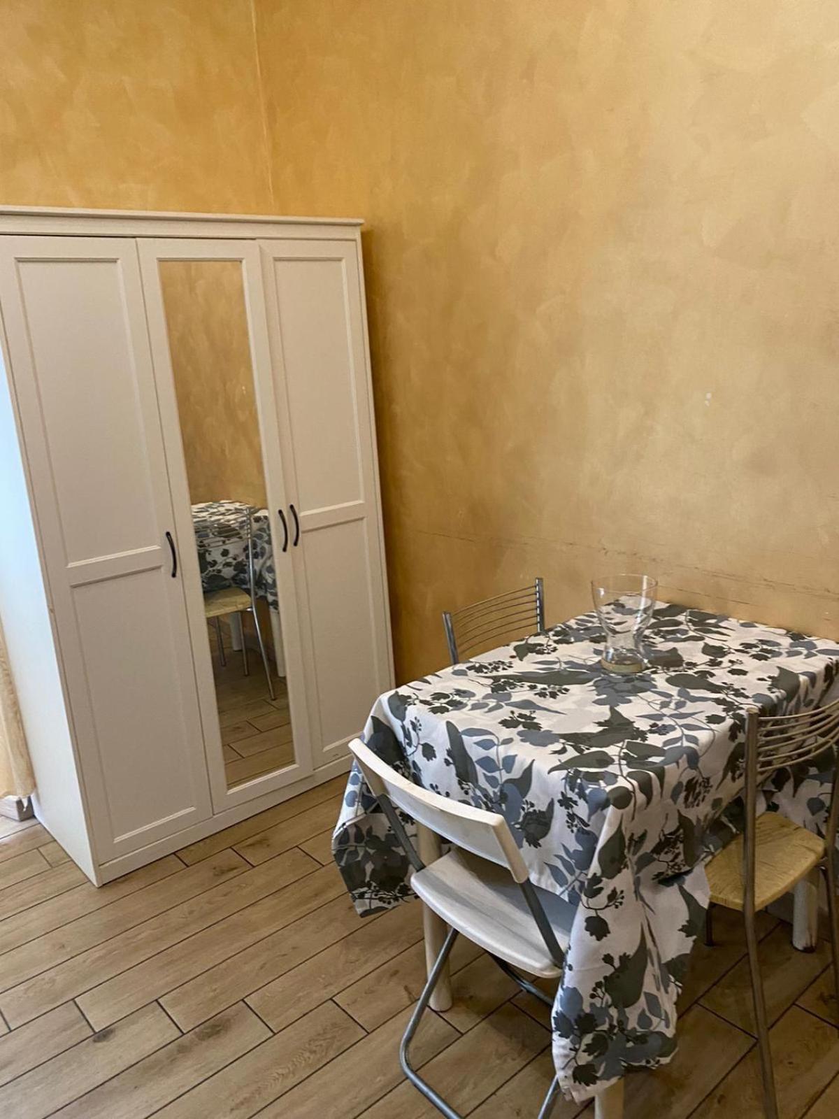 Ciclamini Monolocale Apartment Rome Bagian luar foto